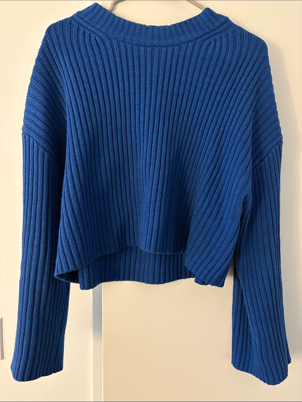 H&M Royal Blue Ribbed Cropped Crew Neck Sweater